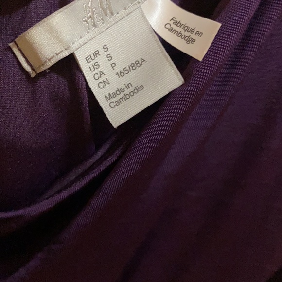H&M slinky purple dress. One shoulder. - Picture 4 of 4